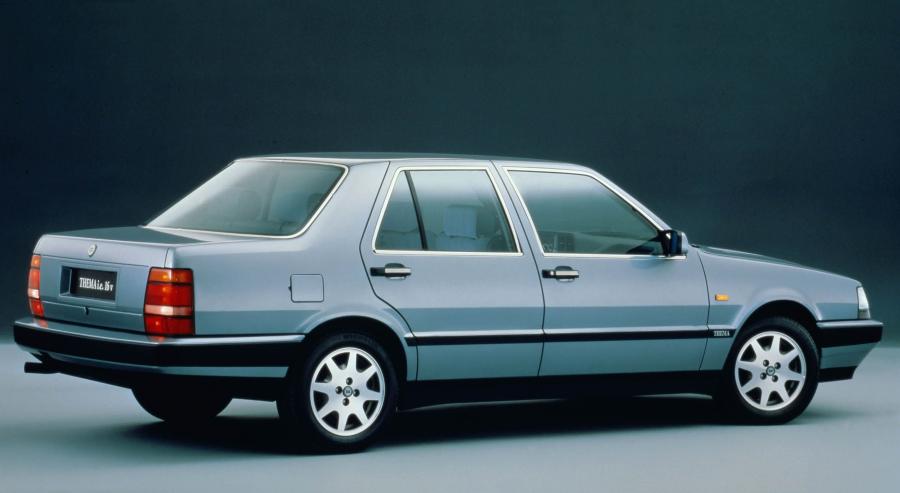  Lancia Thema 1984 года  (фото 16 из 26)